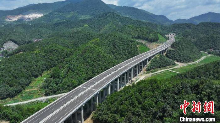 杭州亚运会交通新动脉临建高速正式通车